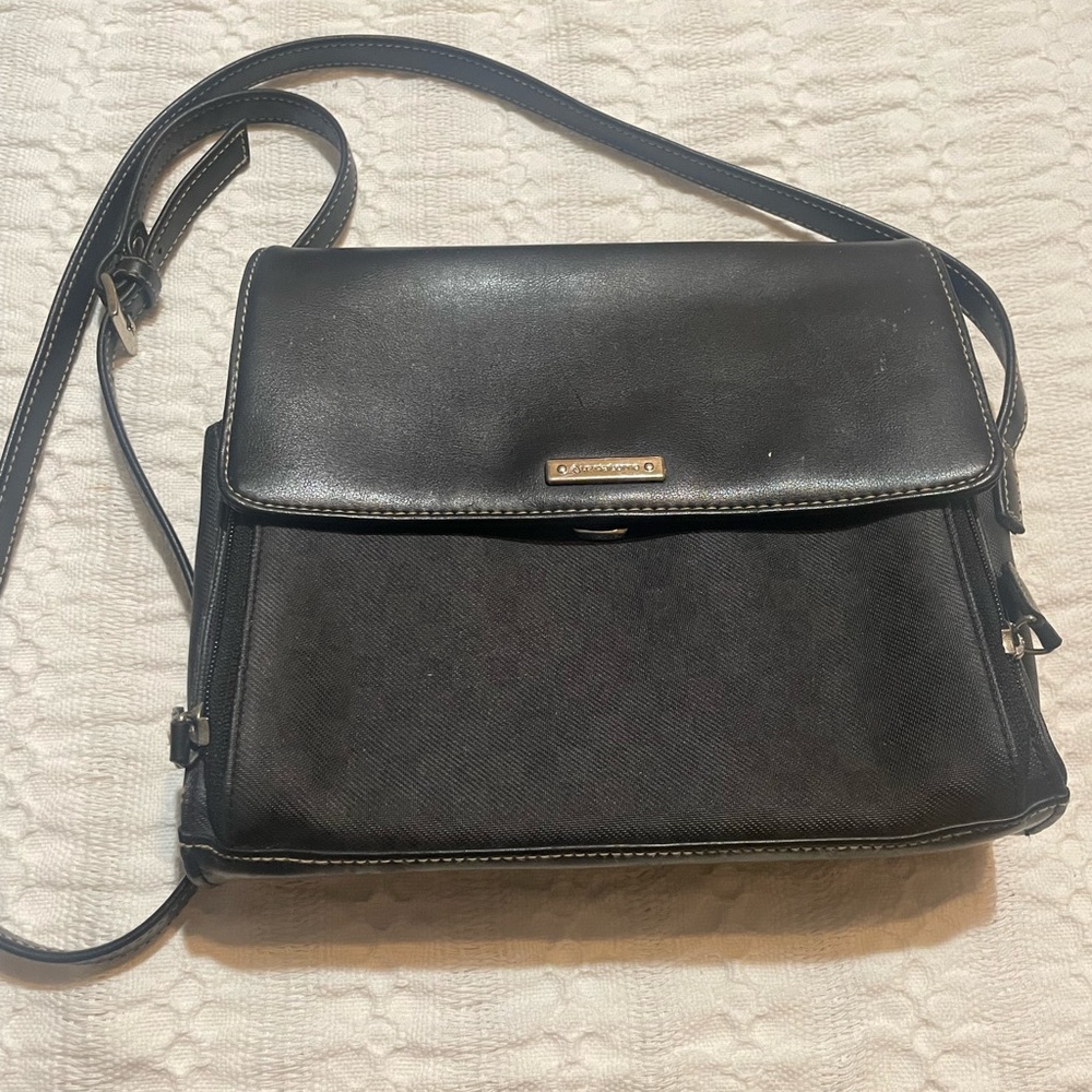 90s Liz Claiborne Black Leather Crossbody Bag